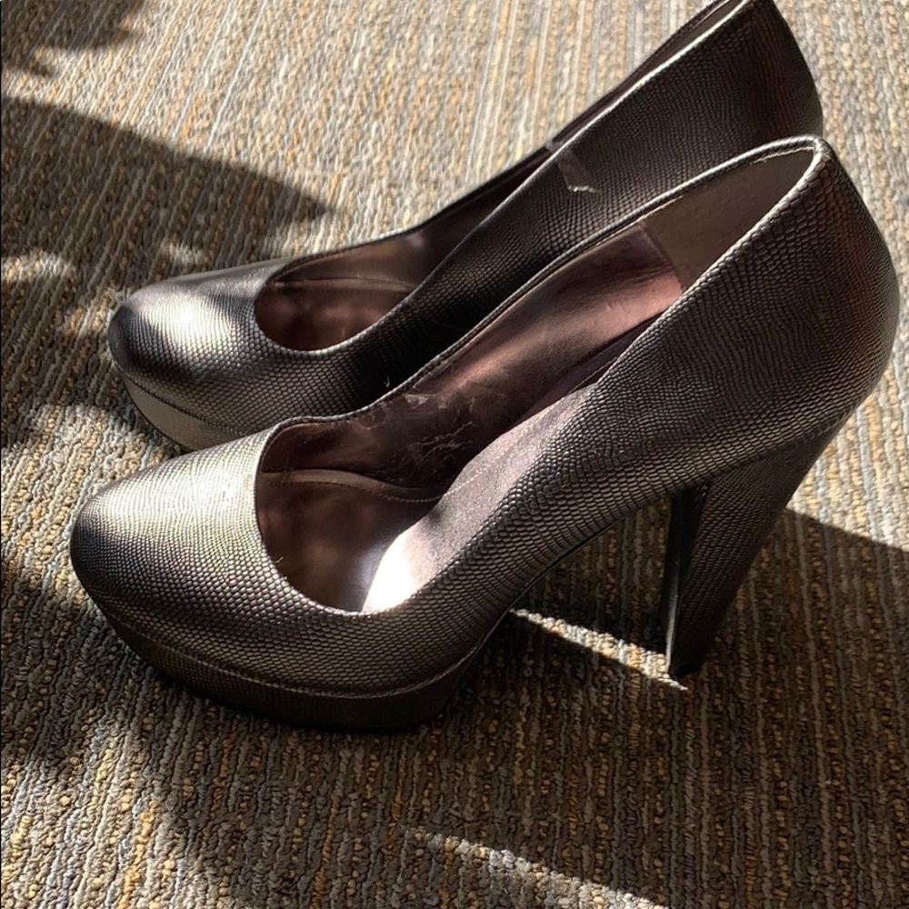 Calvin Klein platform pumps